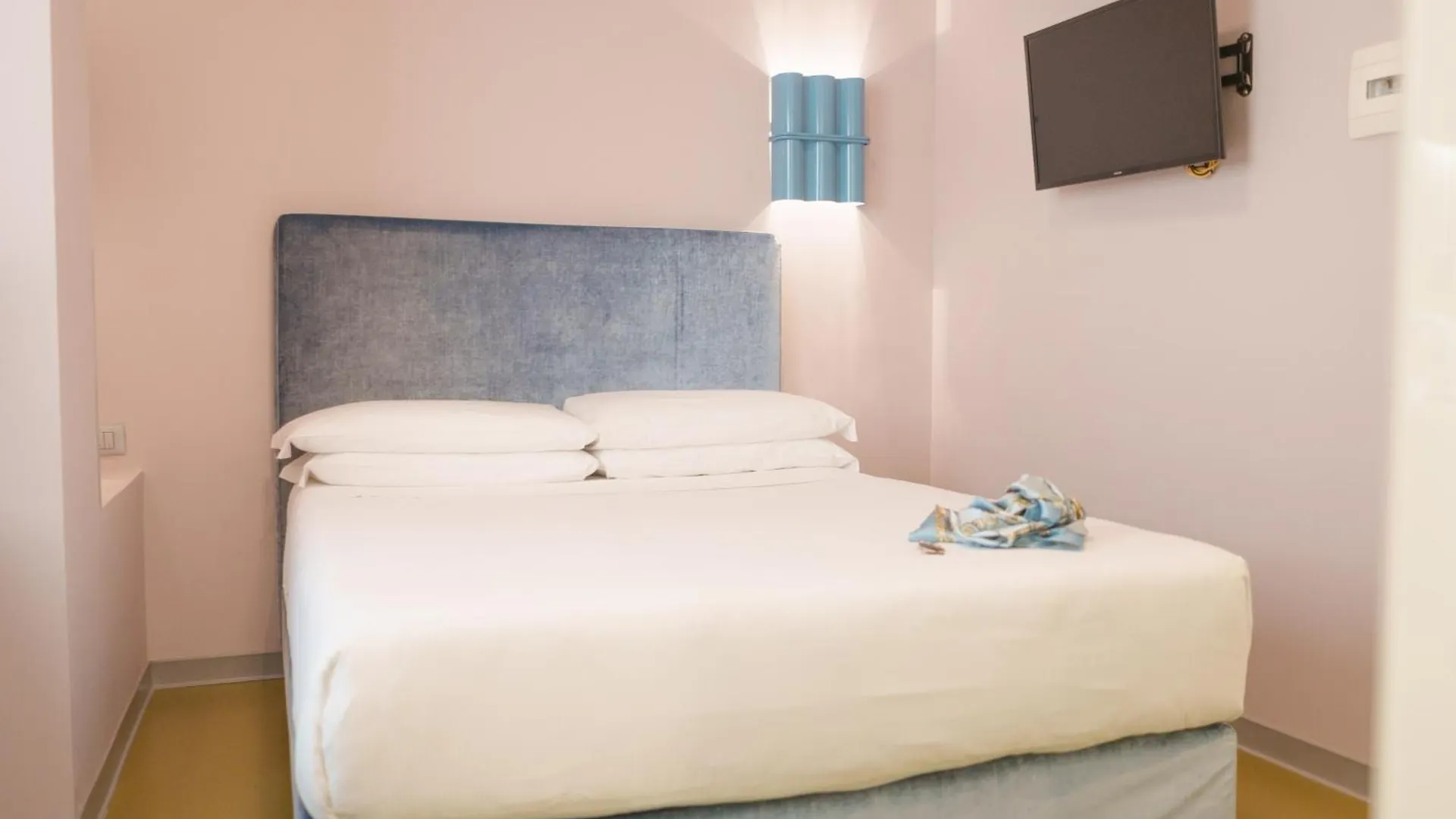 Moderno Hotel Roma Italy