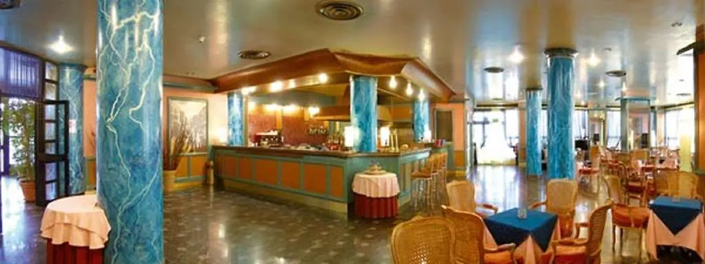 Moderno Hotel Roma 4*, Rome