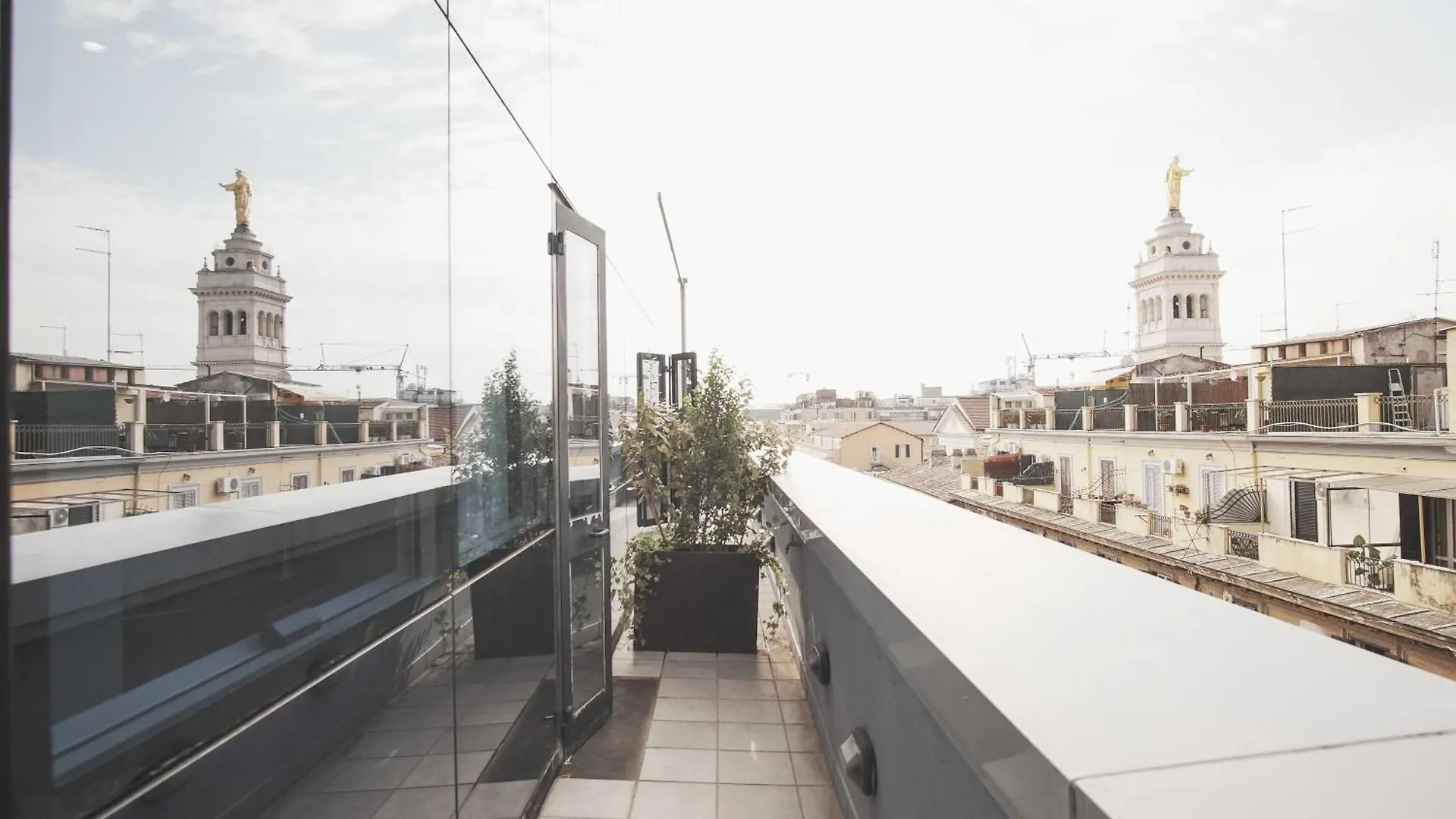 Moderno Hotel Roma 4*, Рим